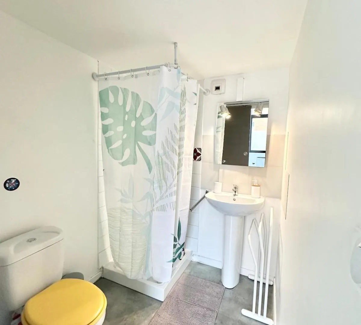 Apartment Studio Mezzanine Proche Metro A Villeurbanne